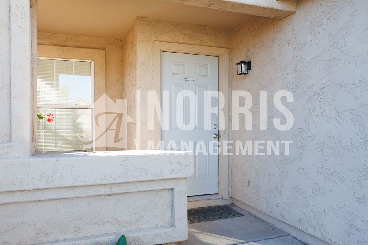 1731 East Sandalwood Road - Photo 4 of 27