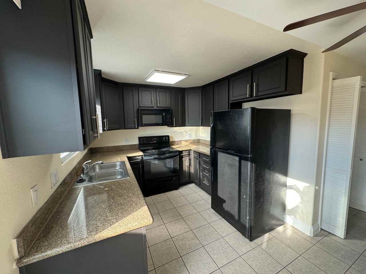 1321 Greenfield Drive - Photo 5 of 22