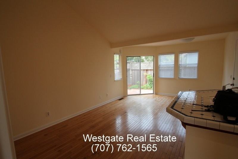 1439 Morning Glory Drive - Photo 7 of 21