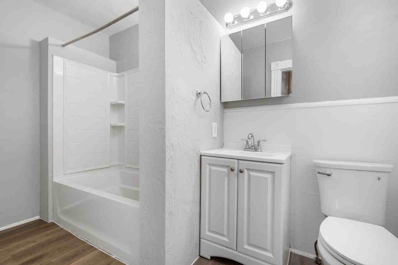 3013 Riverview Avenue - Photo 7 of 19