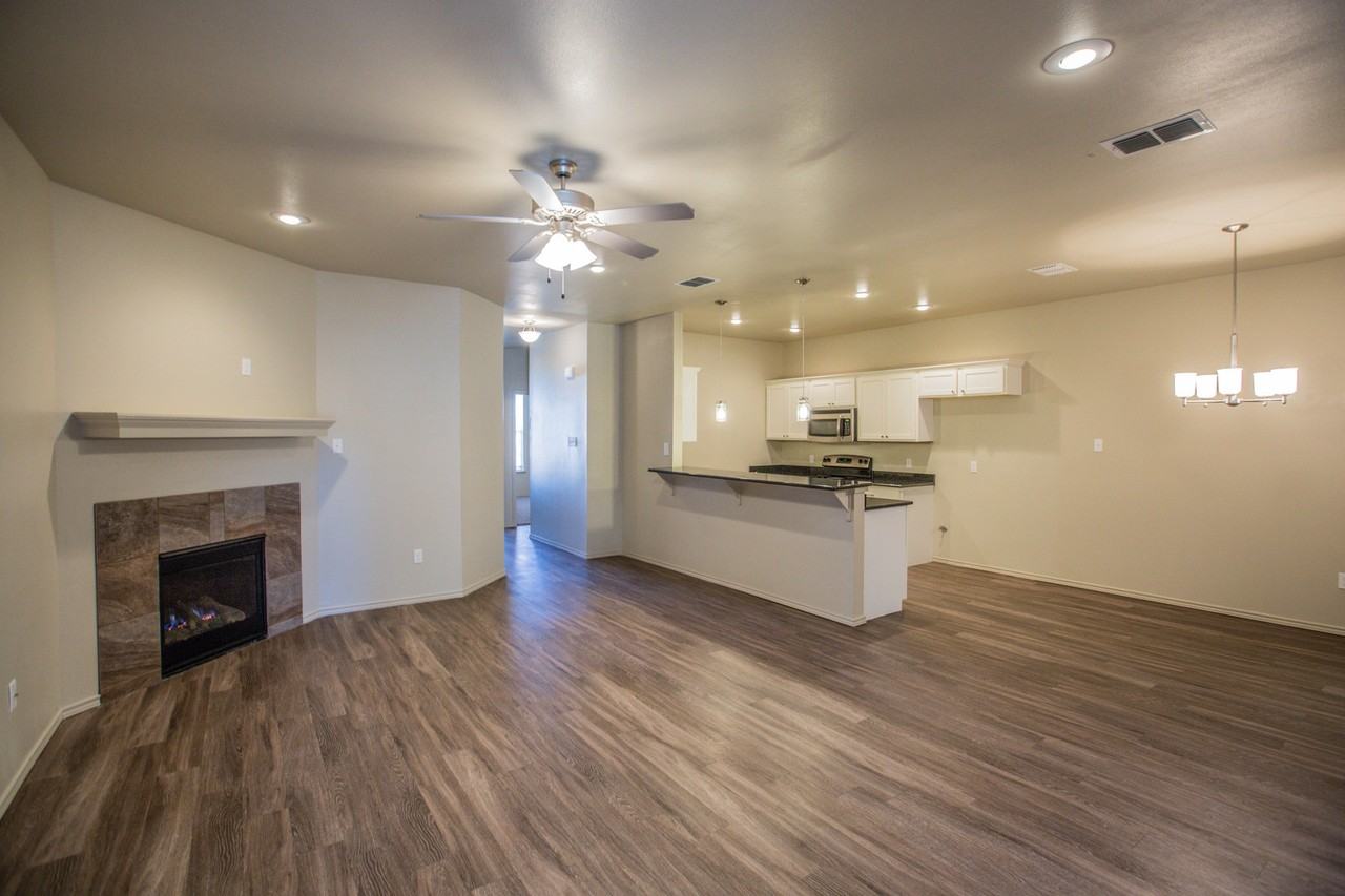 2123 10th Street - Photo 6 of 16