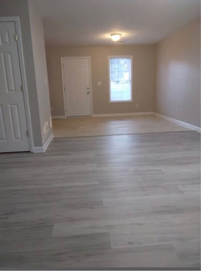 115 Thomas St - Photo 6 of 19