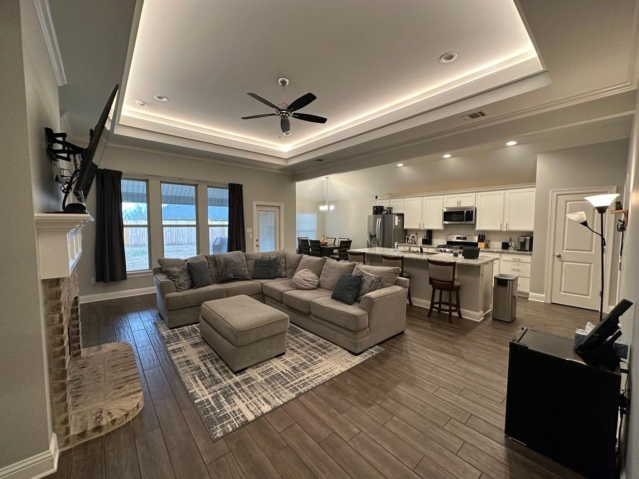 332 Ouachita Lane - Photo 4 of 24