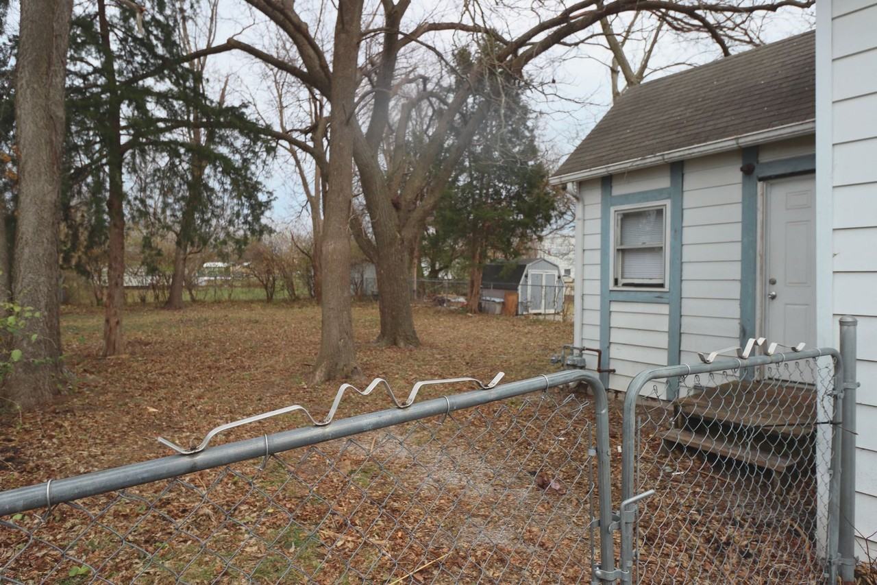 1104 Pannell Street - Photo 4 of 9