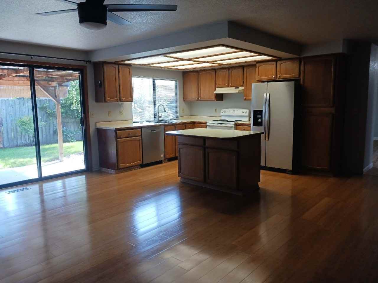 3550 Michael Park Drive - Photo 4 of 13