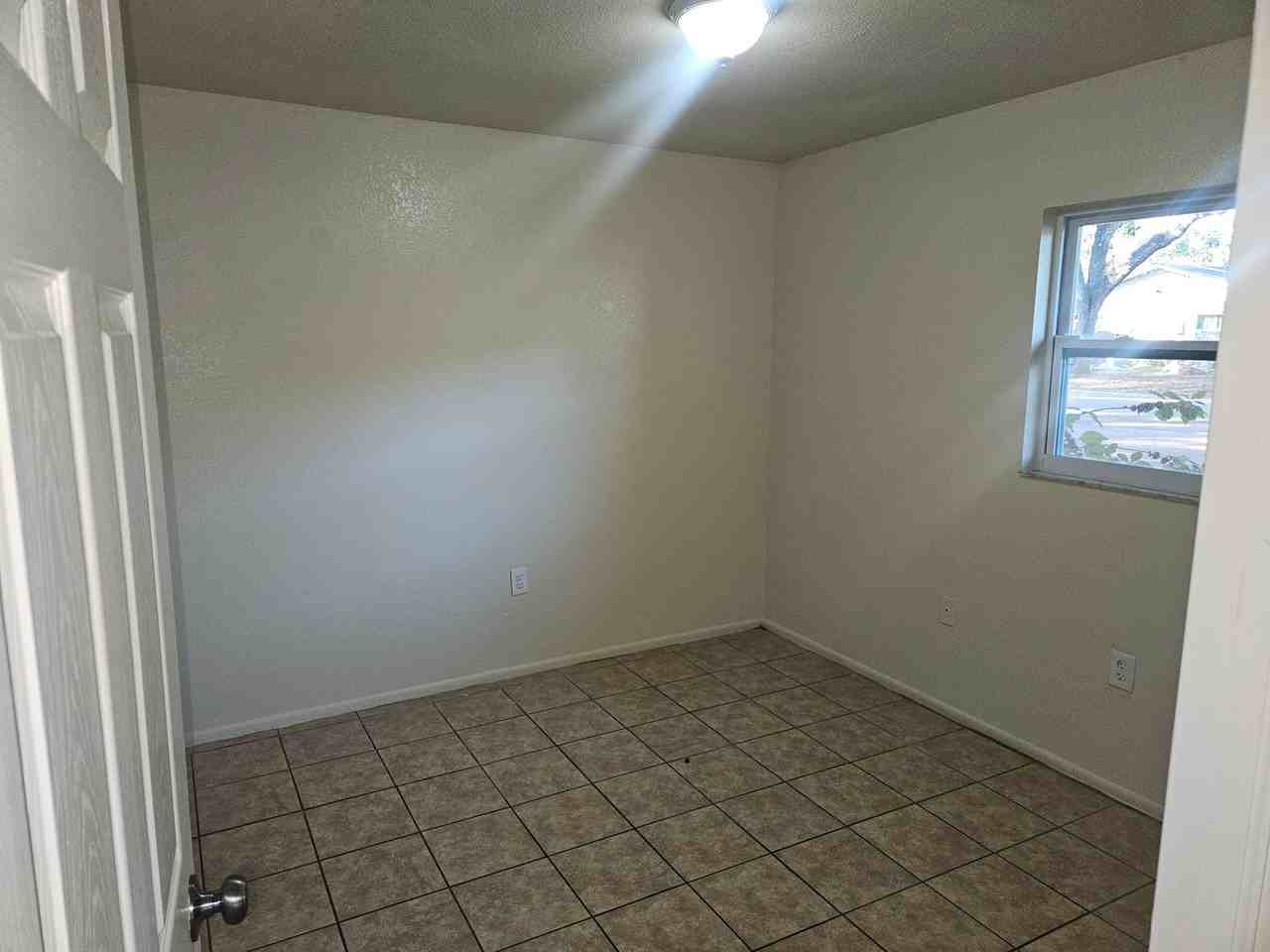 5619 7th Street Court East - Photo 4 of 9