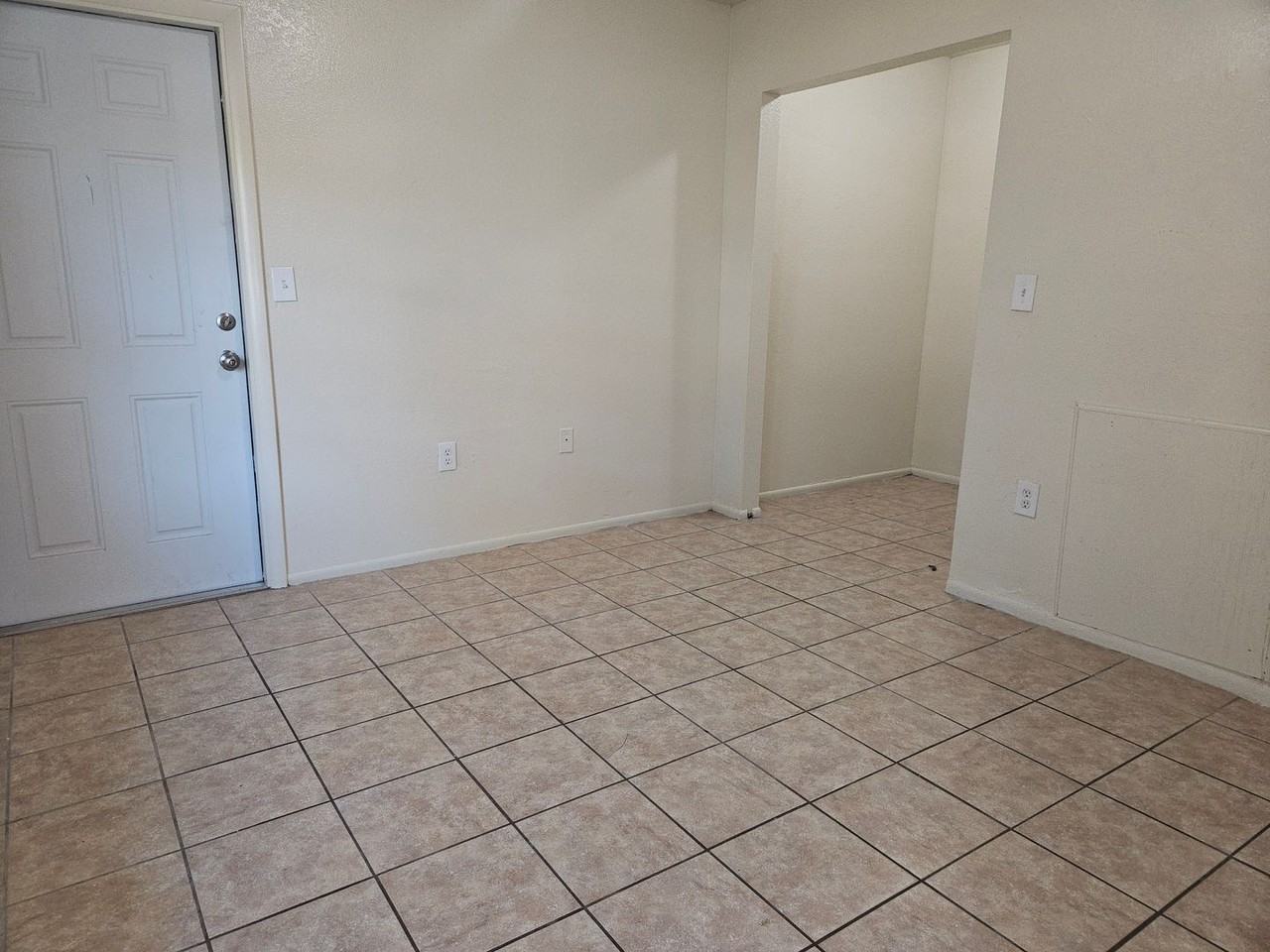 5619 7th Street Court East - Photo 7 of 9