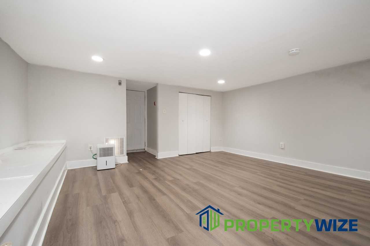 2017 Saint Paul St #B - Photo 4 of 24