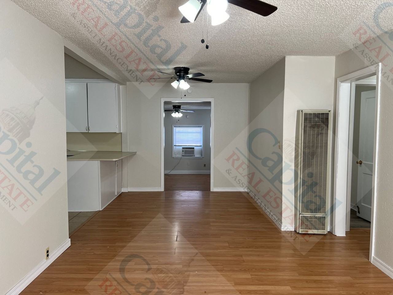 327 East Steed Drive - Photo 3 of 29