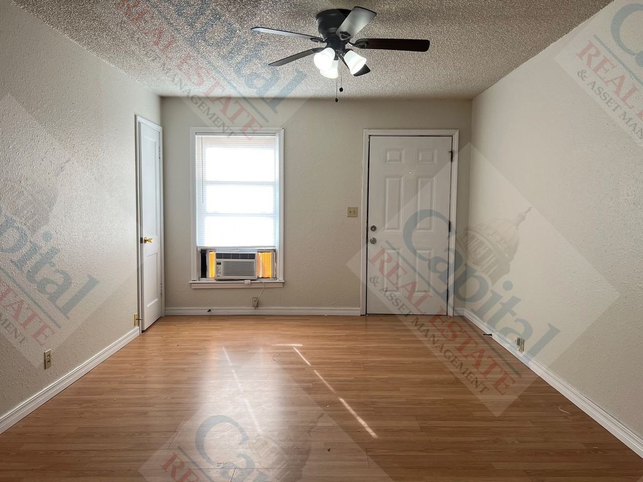 327 East Steed Drive - Photo 5 of 29