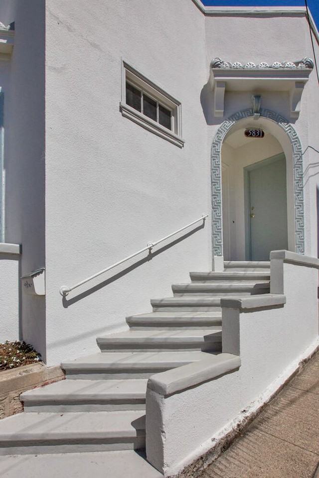 5831 Keith Avenue - Photo 6 of 19