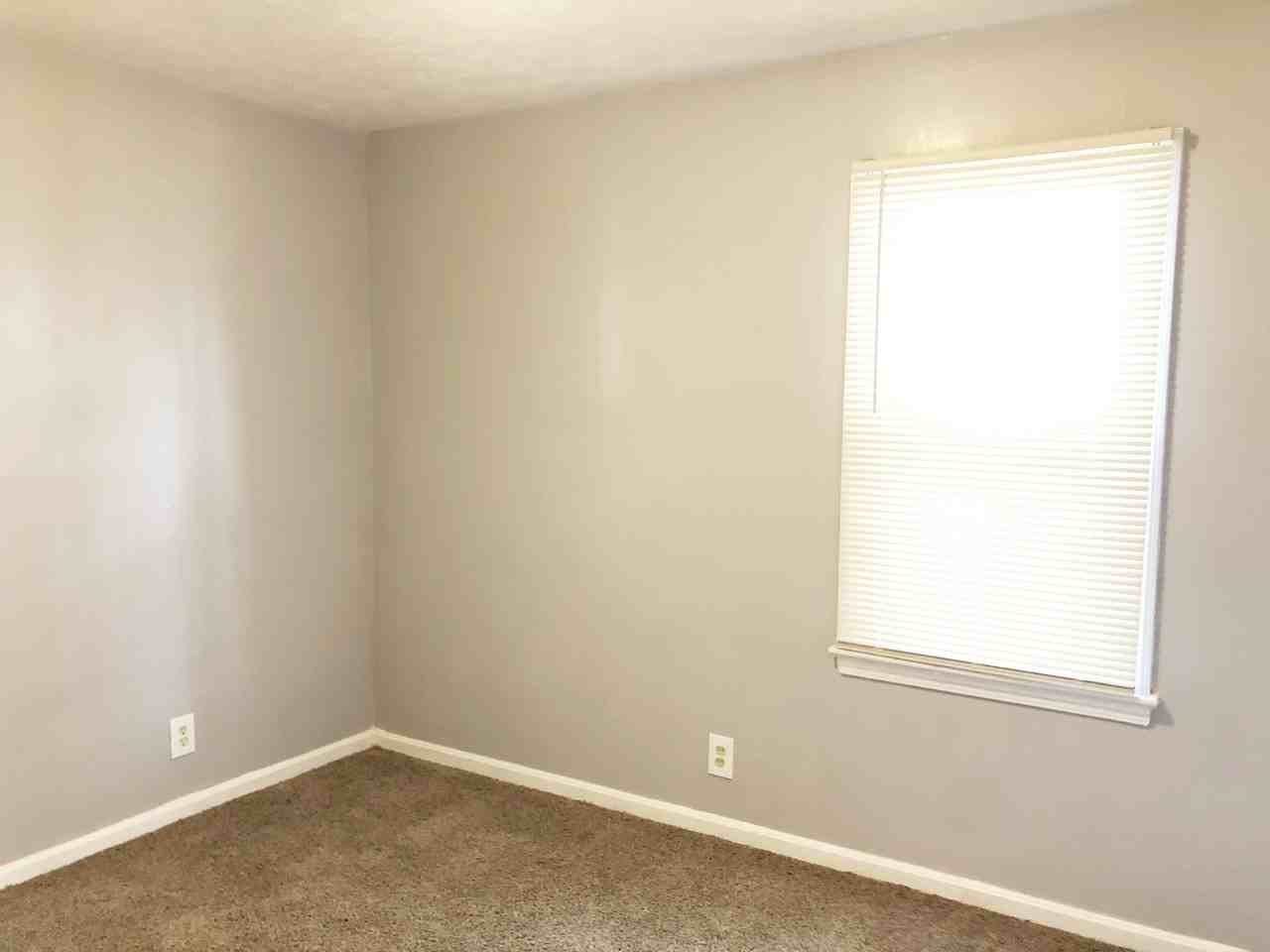 21401 Watson Road - Photo 6 of 8