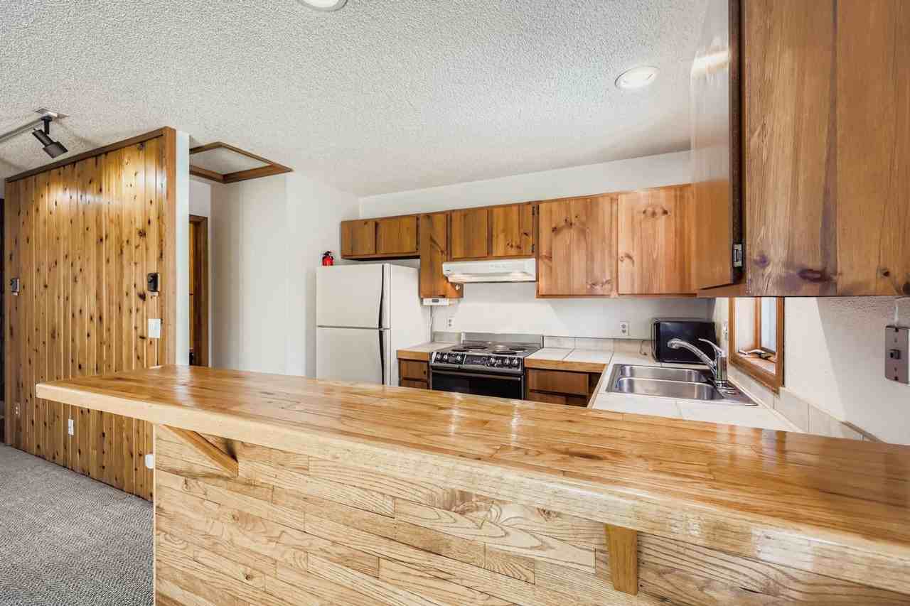 345 North Chipmunk Circle - Photo 3 of 29