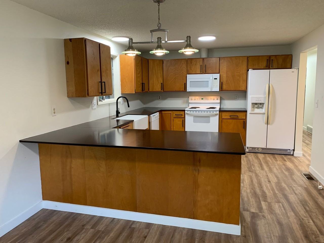 381 Daisey King Rd - Photo 2 of 39