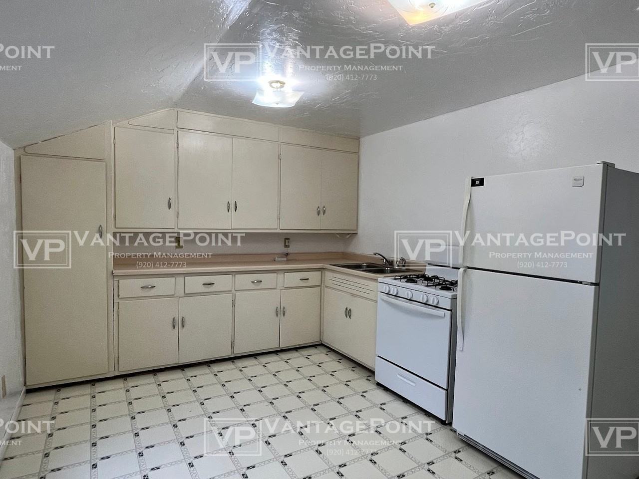 1158 Emilie St #8796385 - Photo 2 of 8