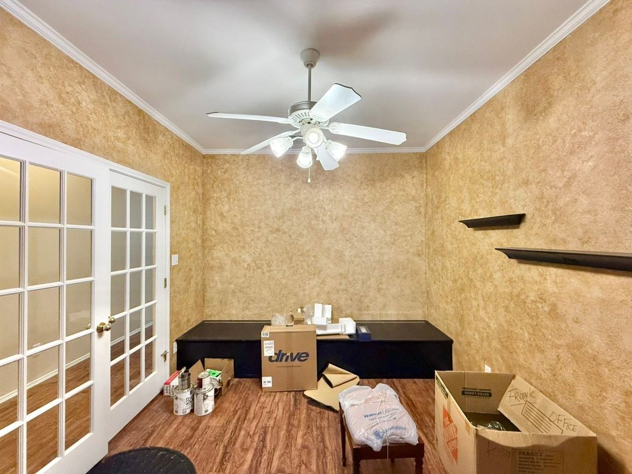 409 Asher Lane - Photo 3 of 18