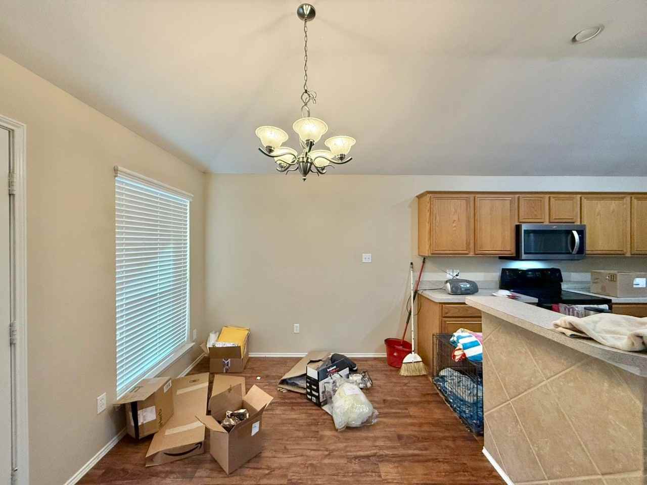 409 Asher Lane - Photo 7 of 18