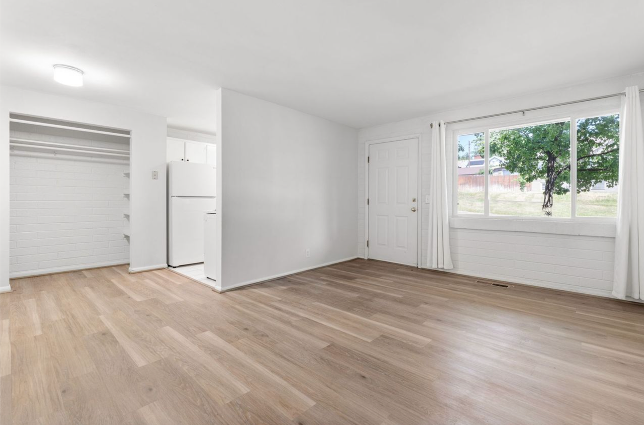 K Street Apartments - Photo 3 of 4