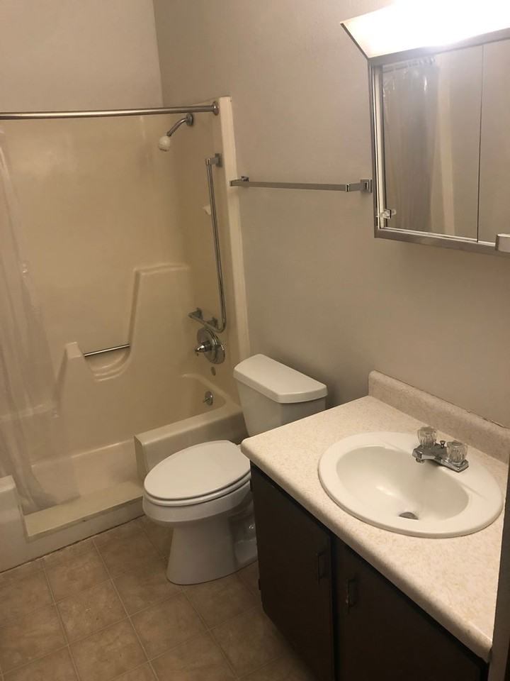 Manchester Senior Housing - Photo 6 of 9