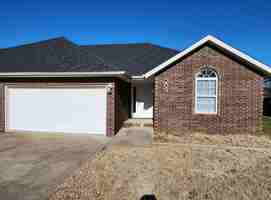 featured image of 209 W Wade St