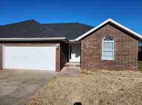 209 West Wade Street - Photo 1 of 1