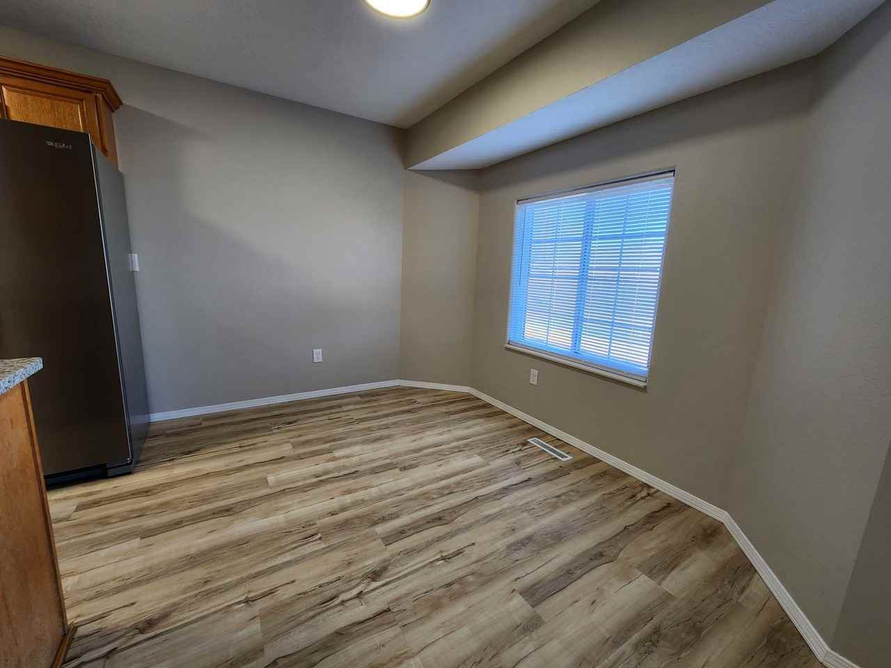 209 West Wade Street - Photo 5 of 21