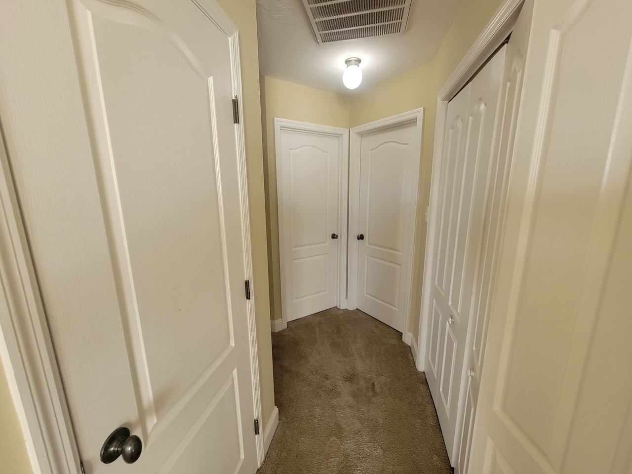 2205 Whitney Court - Photo 7 of 17