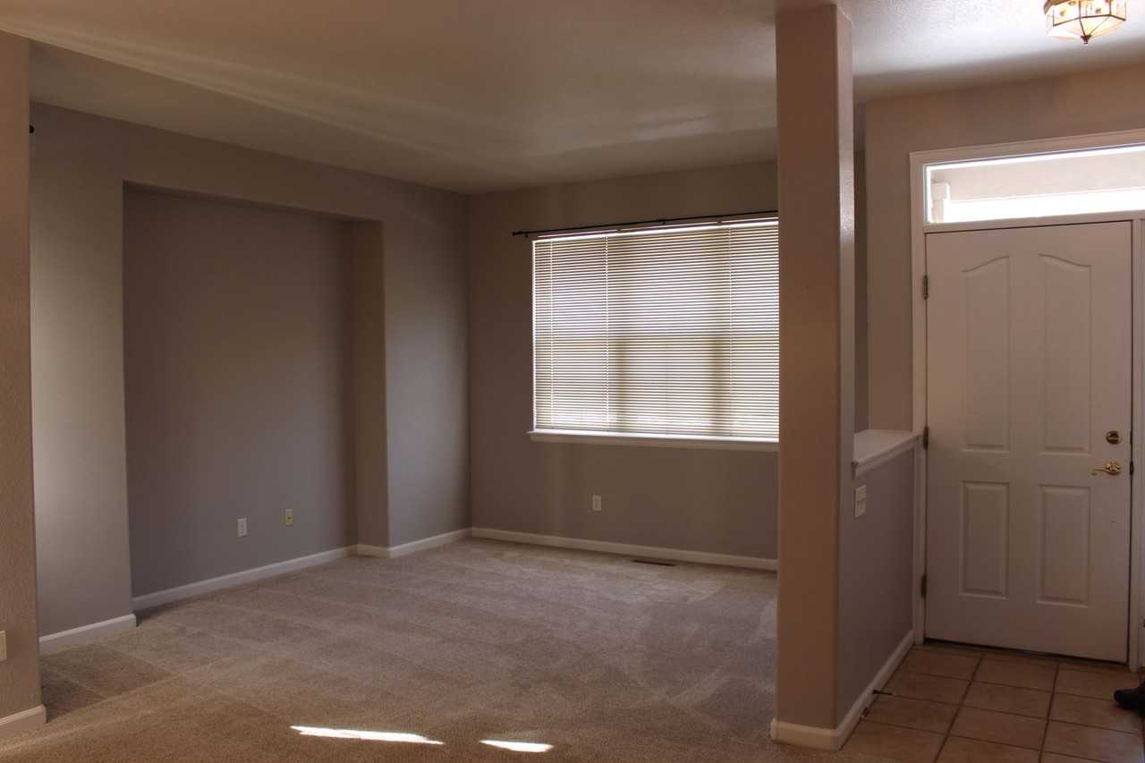 1862 Indian Hills Circle - Photo 2 of 9