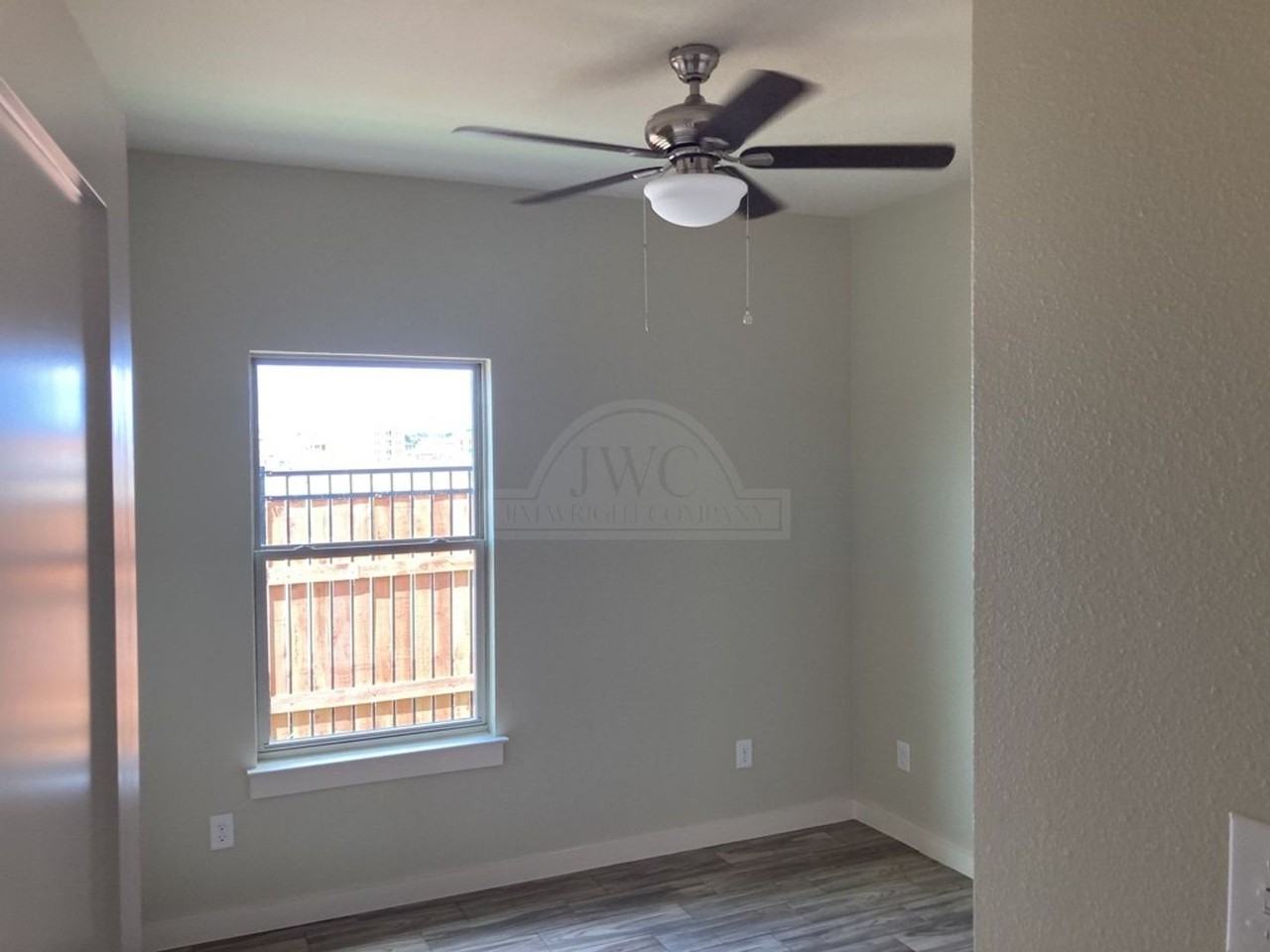 5007 White Rose Drive - Photo 6 of 19