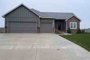 featured image of 1107 Red River Cir