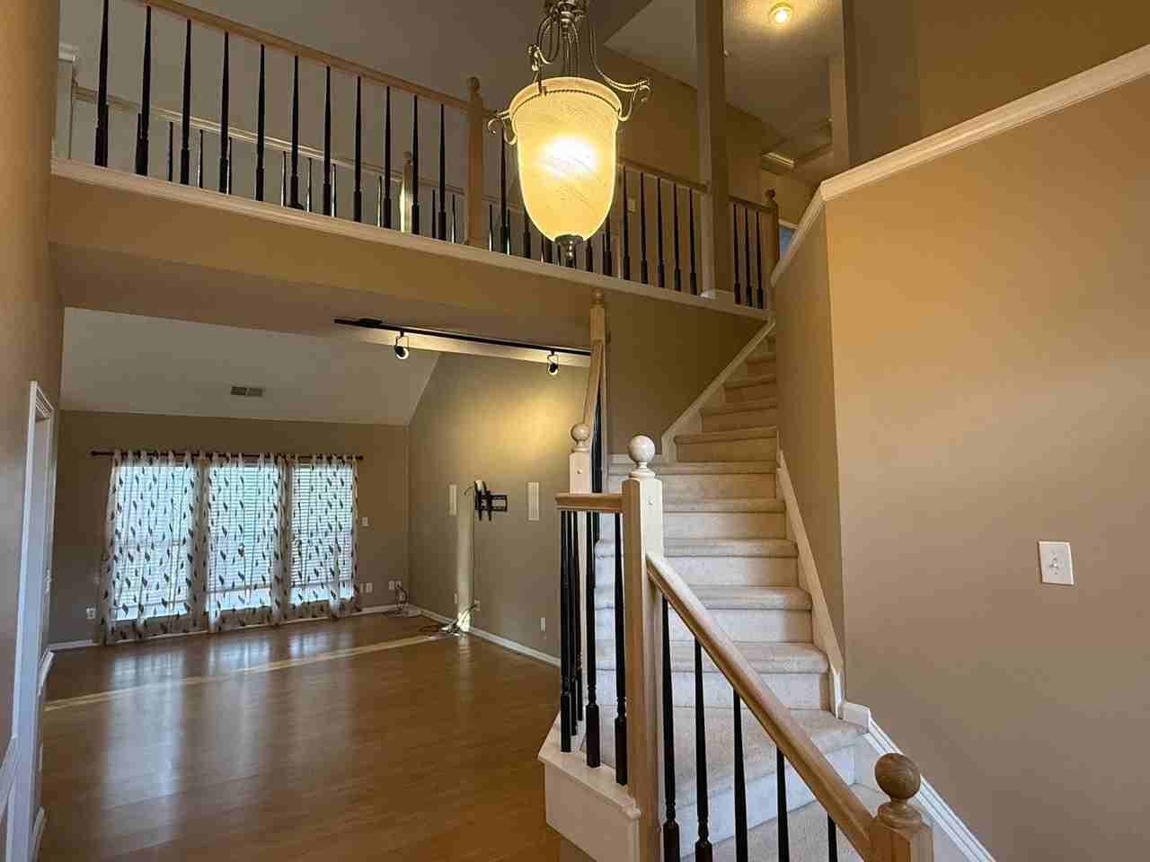 17115 Grenache Court - Photo 2 of 29