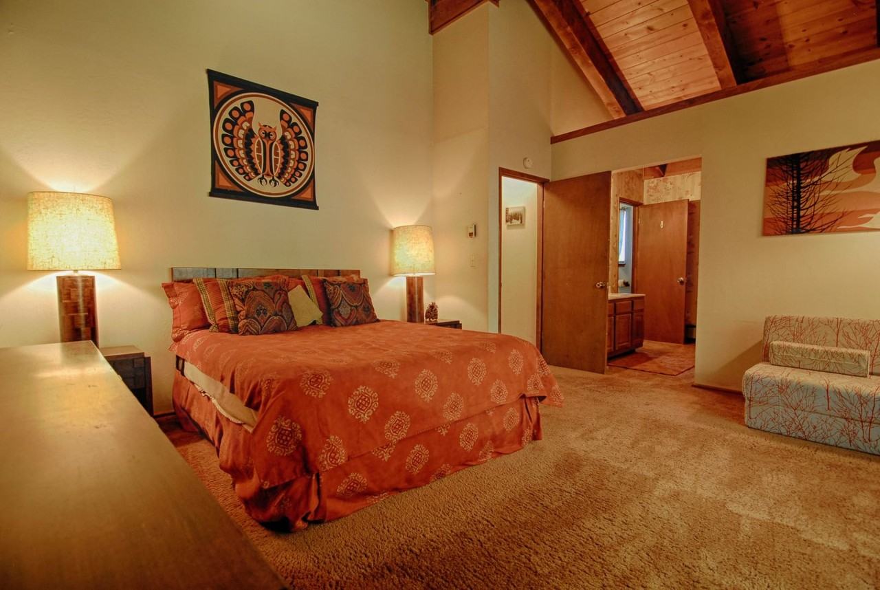 4101 North Lake Boulevard - Photo 2 of 38