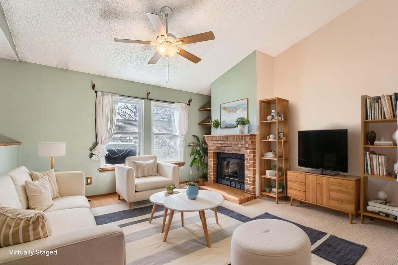 18973 East 16th Place - Photo 3 of 18