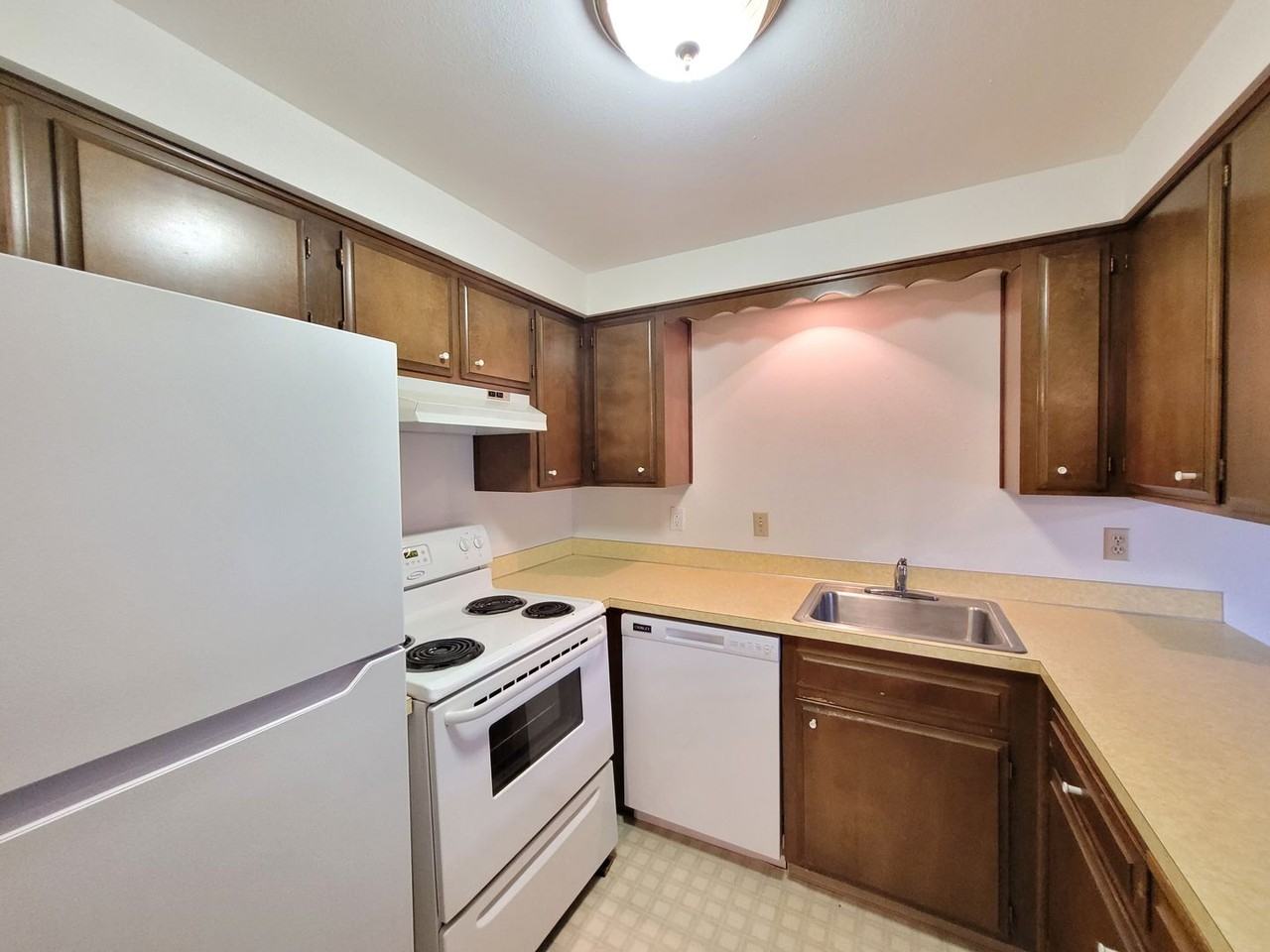 3832 Auburn Road Northeast - Photo 2 of 9