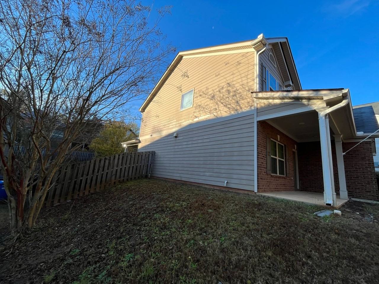 7426 Sorrel Court - Photo 2 of 39