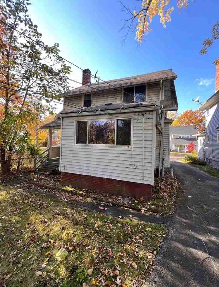 847 Nela View Road - Photo 2 of 11