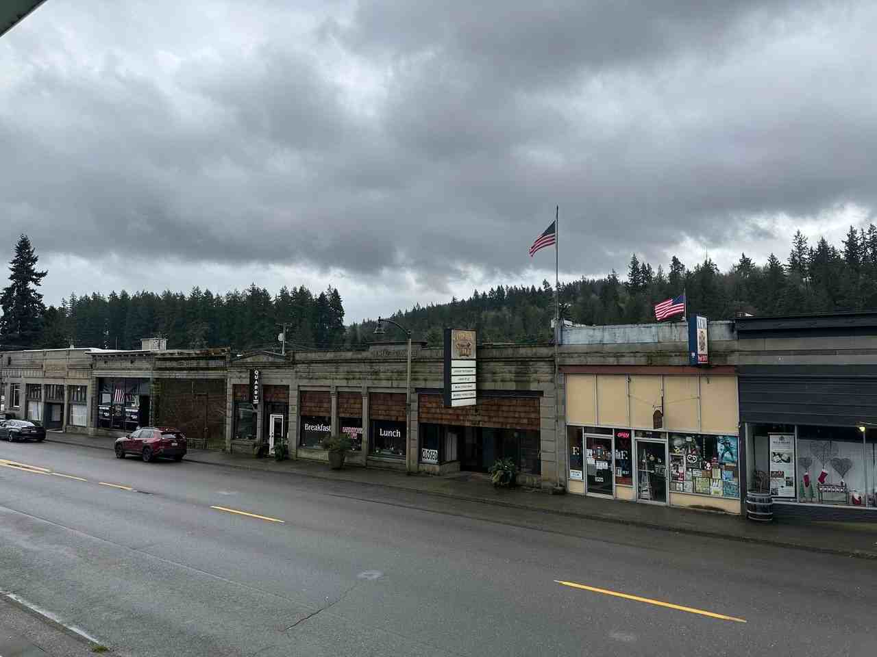 296 West Sussex Avenue #B - Photo 2 of 14