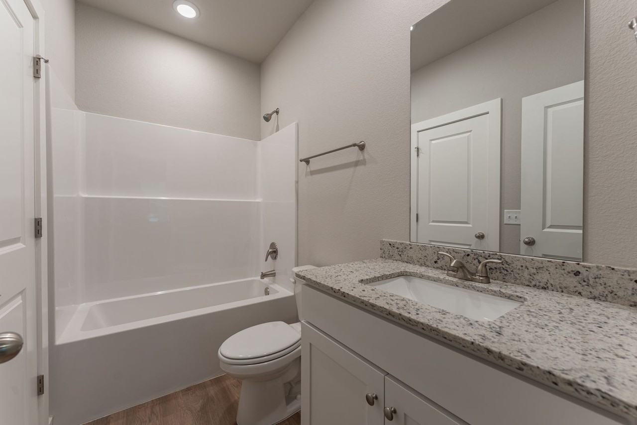 1323 South Van Buren Avenue - Photo 6 of 21