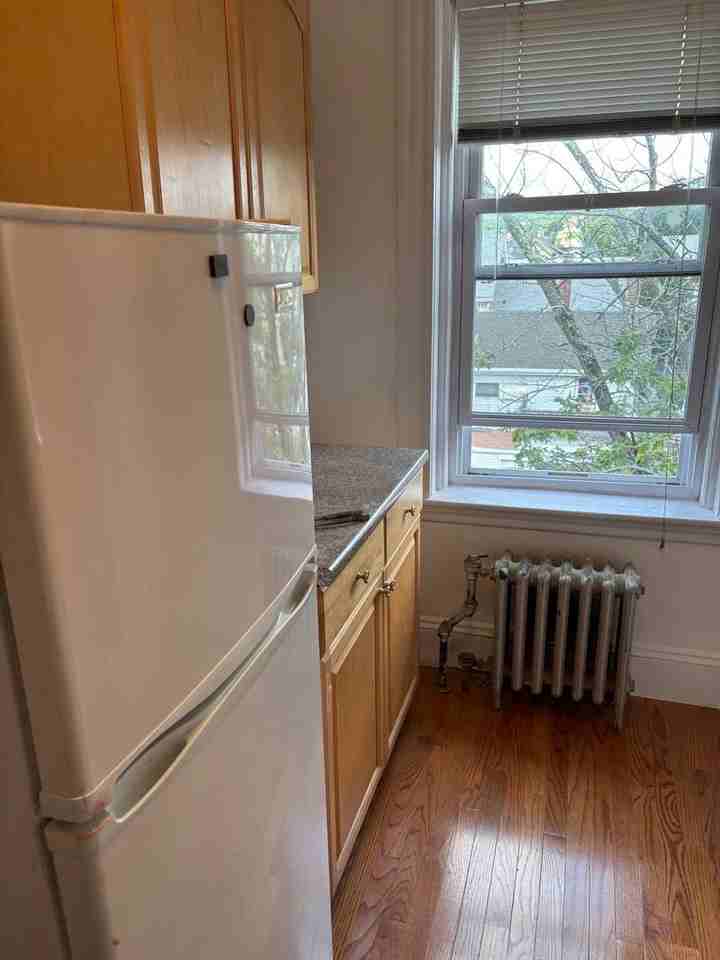 117 Summer Street - Photo 6 of 7