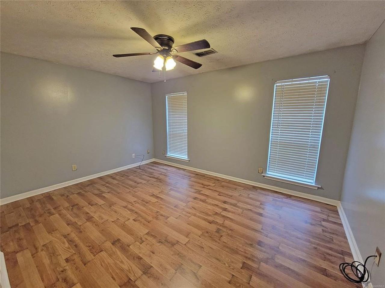 3248 Meadow Walk Lane - Photo 7 of 15