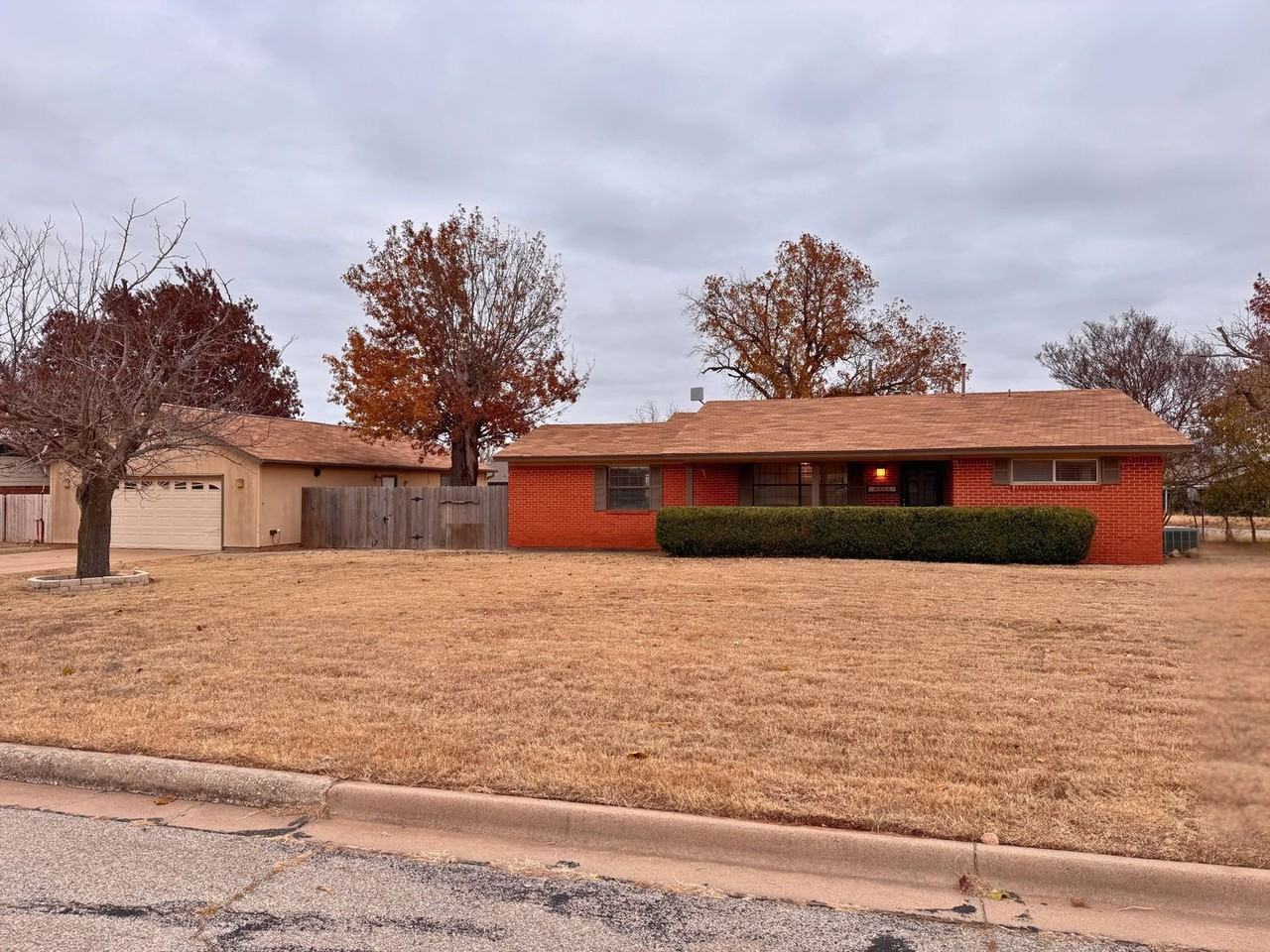 4715 Coronado Avenue - Photo 2 of 38