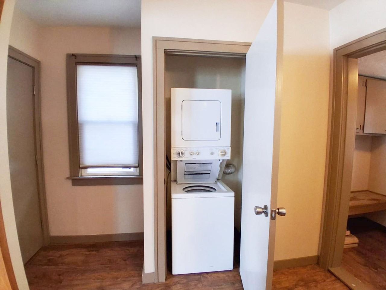 1525 East 254th Street - Photo 7 of 12