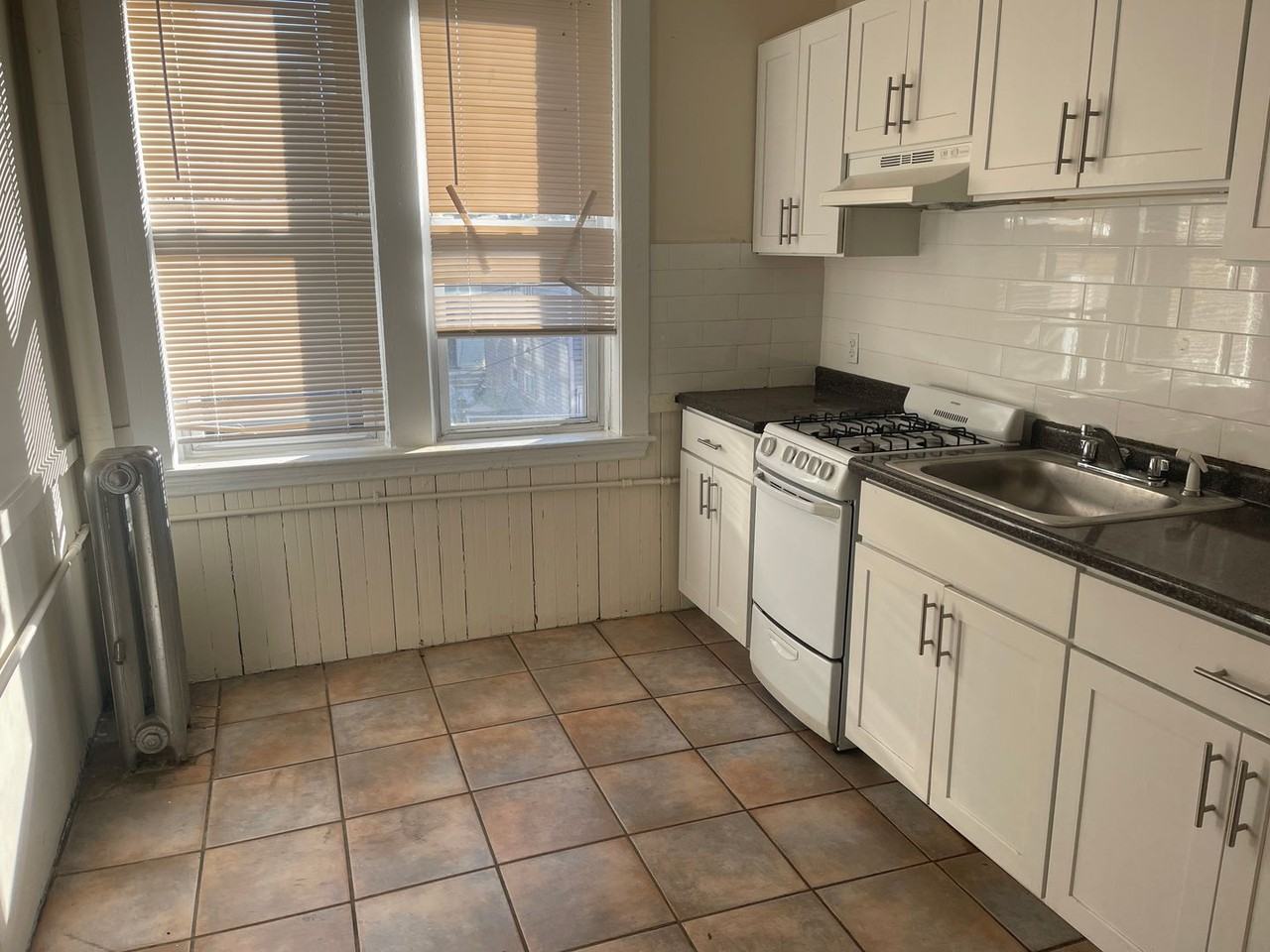 520 Cambridge Street - Photo 2 of 8