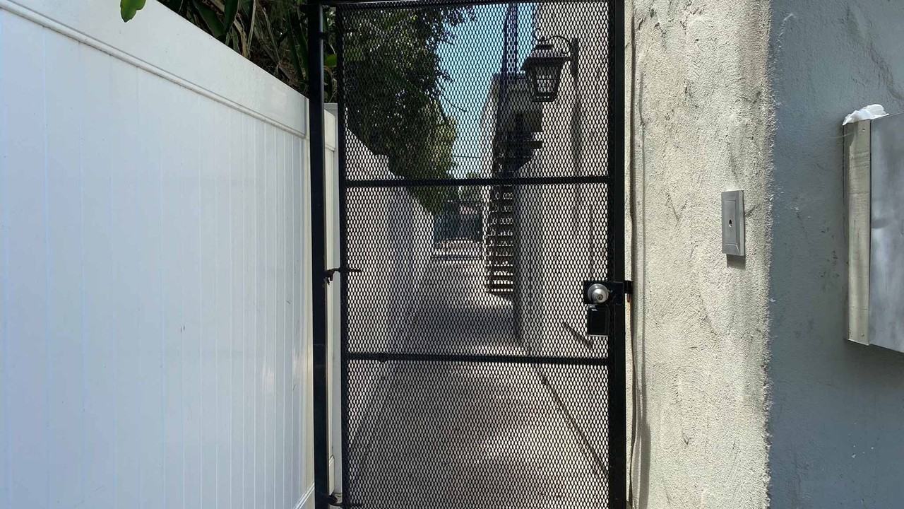 SF Capistrano Villas - Photo 2 of 9