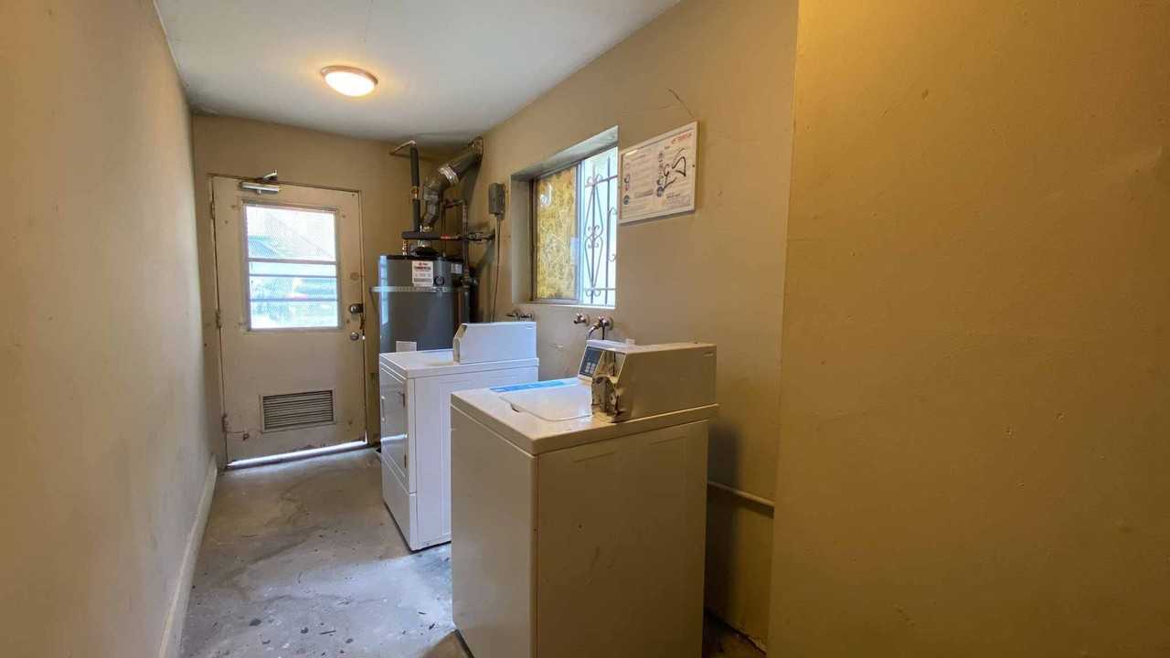 SF Capistrano Villas - Photo 5 of 9