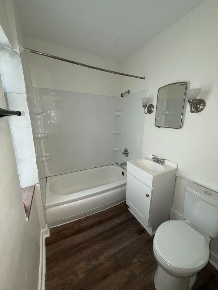 171 South 17th Street - Photo 6 of 8