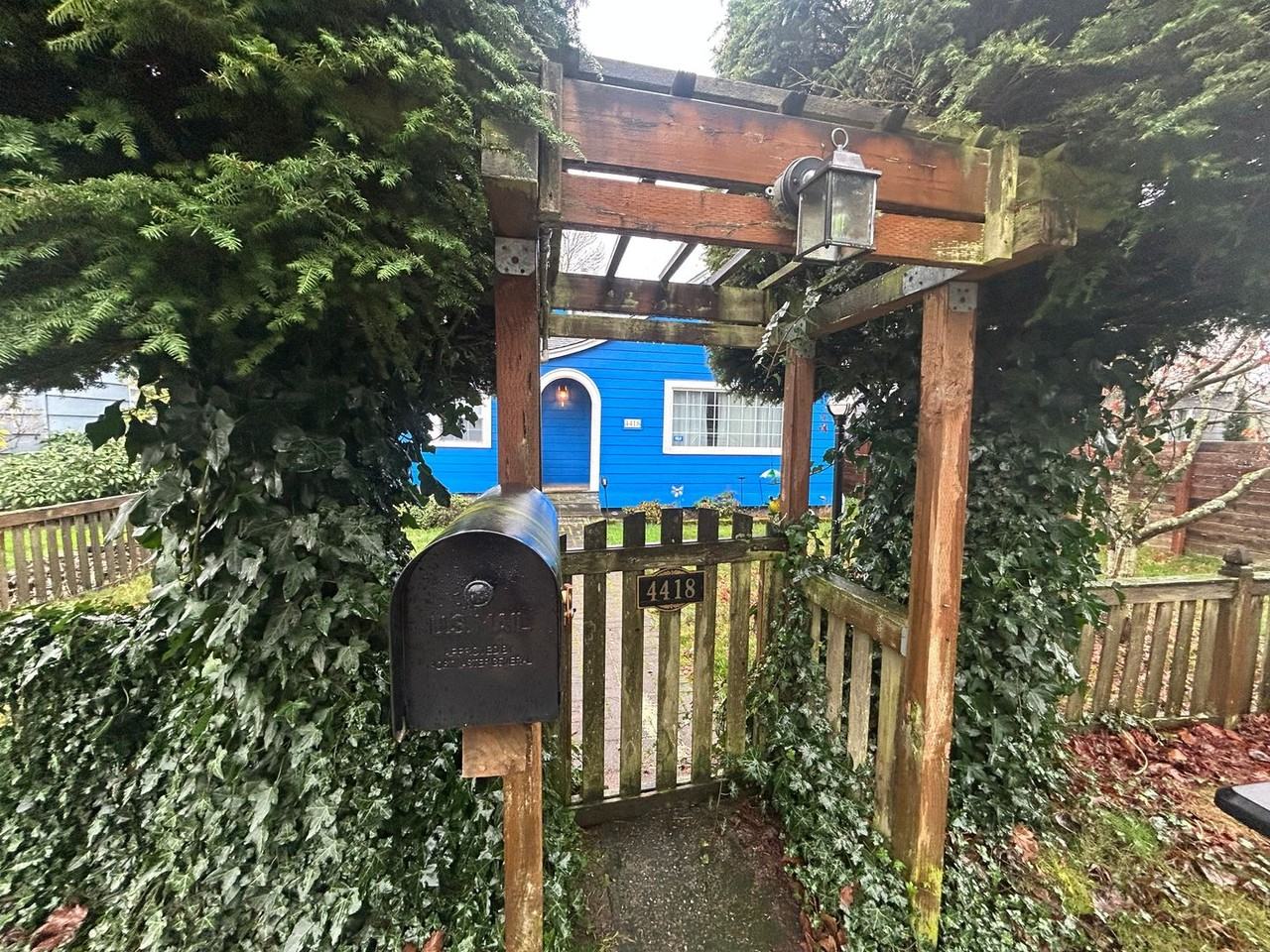 4418 North 8th Street - Photo 4 of 4