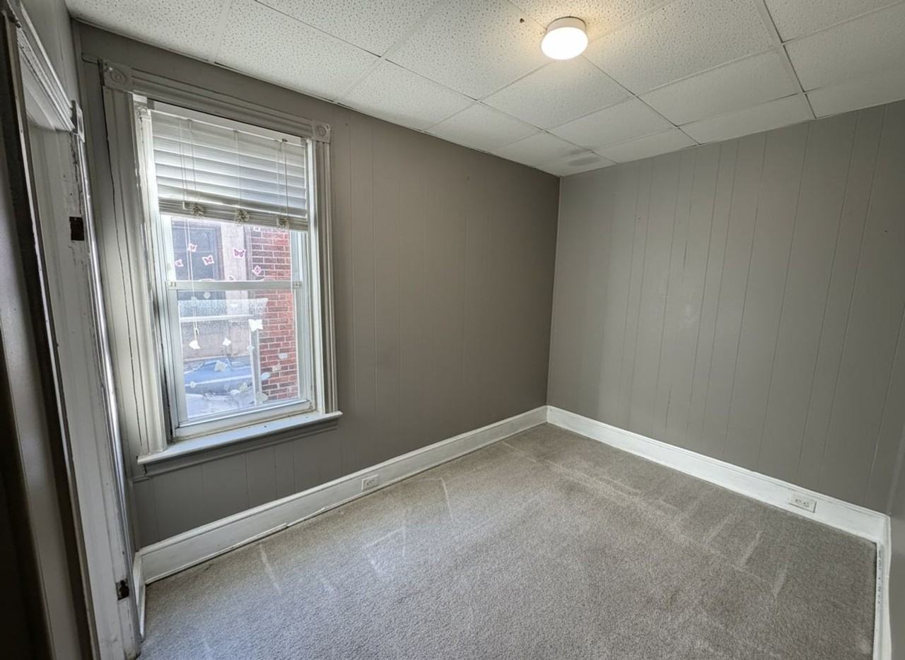 724 State Street - Photo 4 of 6