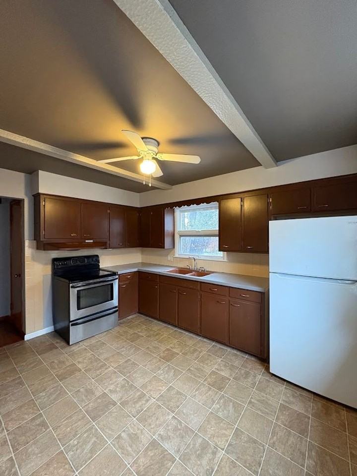 934 Nevin Street - Photo 5 of 18