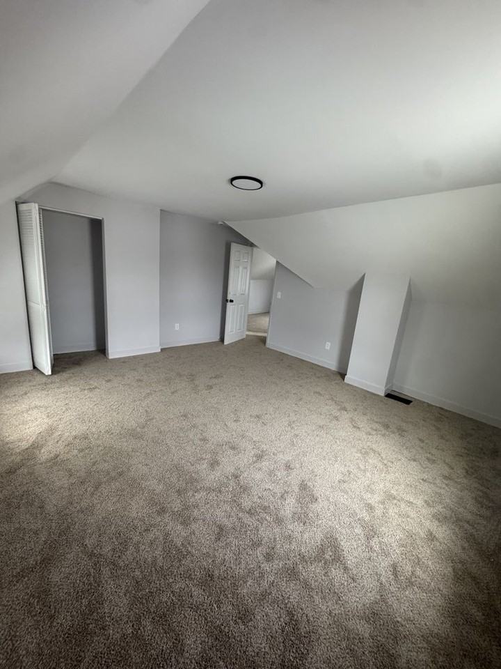 908 John Street - Photo 6 of 10